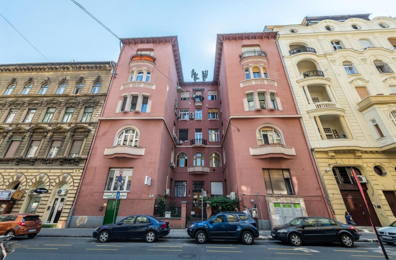 Central Studio Budapeste Exterior foto